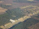 Radiotelescopen bij Westerbork. Klik om te vergroten