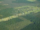 Radiotelescopen bij Westerbork. Klik om te vergroten